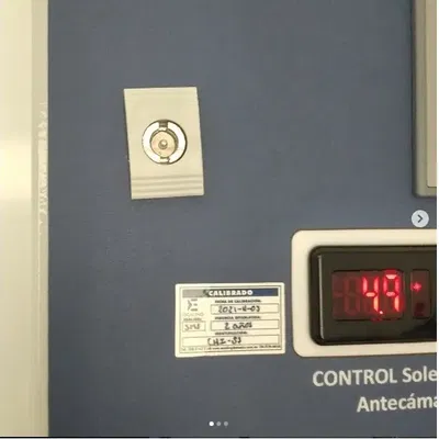 Cờ lê thay thế cho khóa nhựa bảng điện NEMA