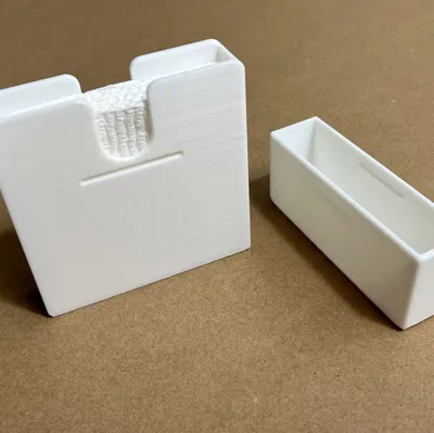 Hộp đựng khăn giấy du lịch có nắp