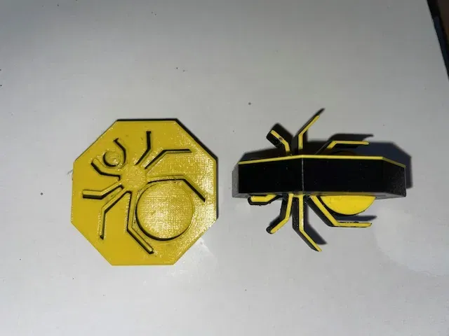 Nhện xoay hai màu cho mùa Halloween - Image 2