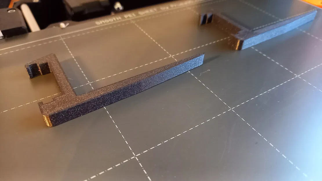 Thay thế càng xe nâng cho đồ chơi Bruder Linde - Image 2