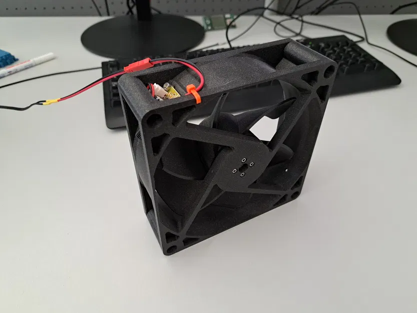 Quạt máy tính kích thước lớn in 3D hoàn toàn chức năng - Image 1