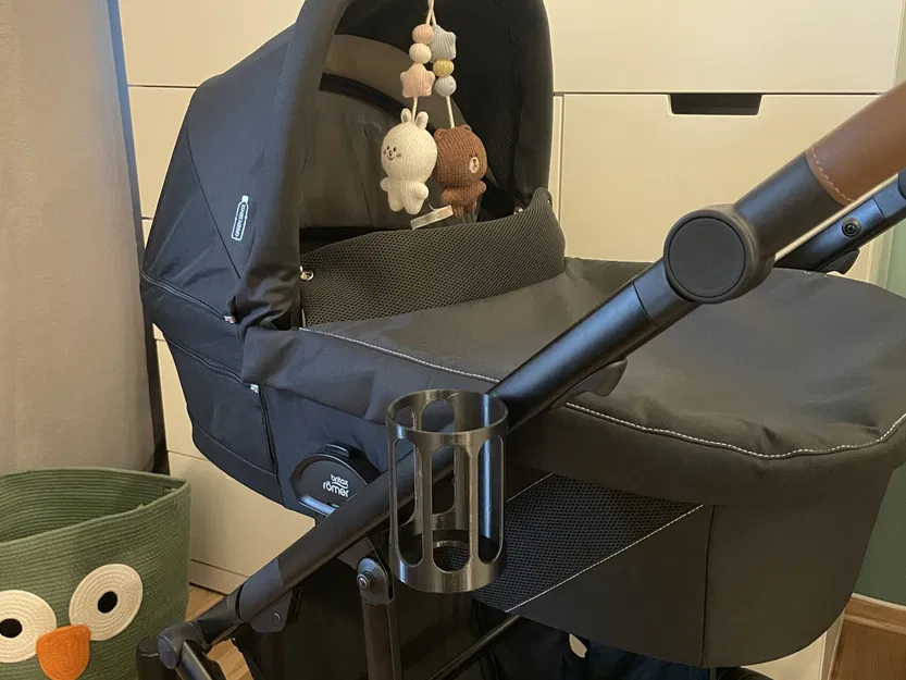 Giá đỡ cốc Britax Smile 4 cho bình và lon - Image 2