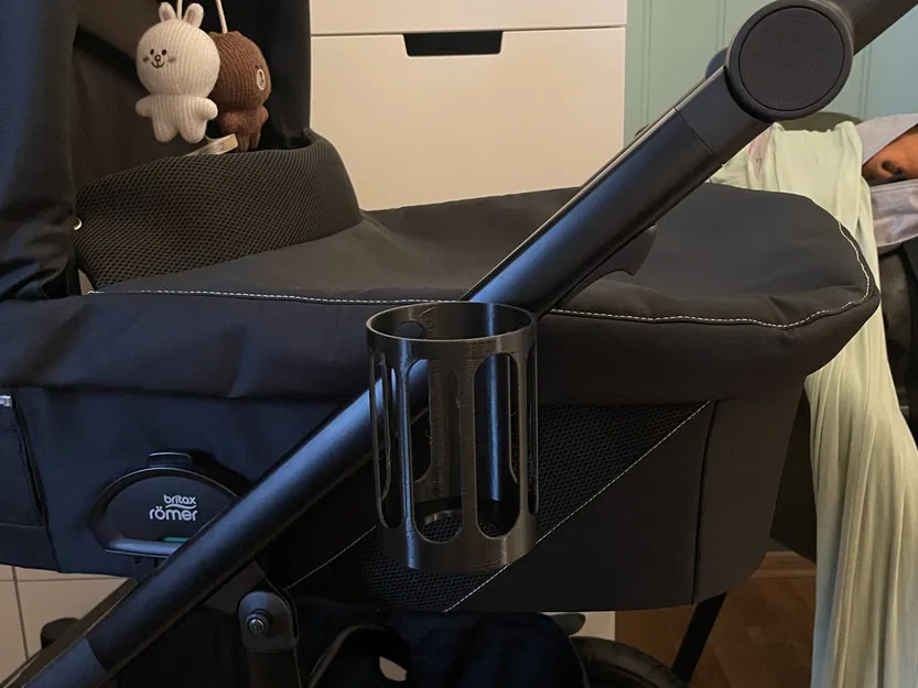 Giá đỡ cốc Britax Smile 4 cho bình và lon - Image 3