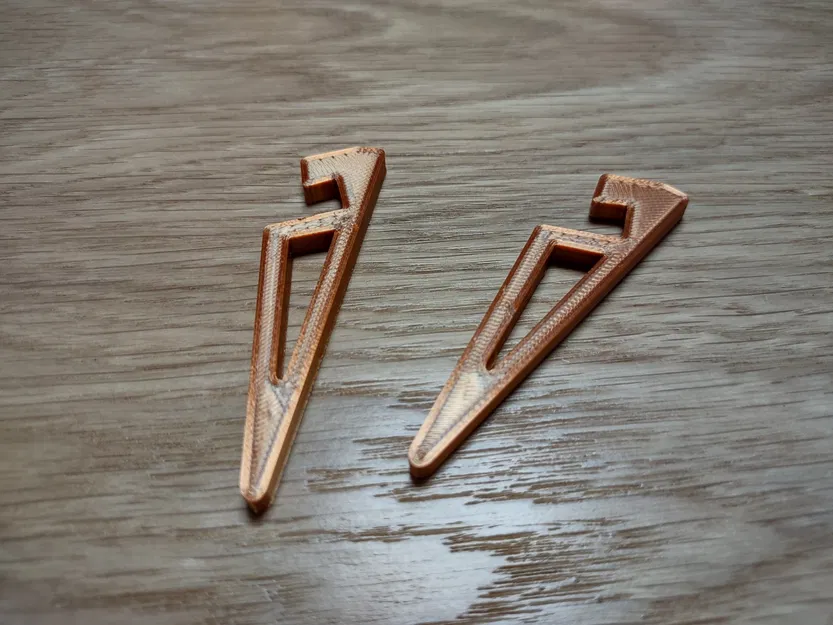 Chân thay thế cho bàn chơi Rummikub bị hỏng - Image 1