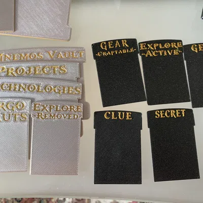 Bộ chia thẻ cho trò chơi Aeon Trespass: Odyssey