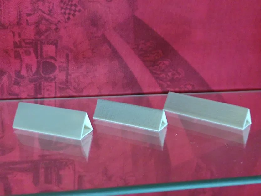 Giá đỡ nhãn cho bộ sưu tập mô hình 3D - Image 2