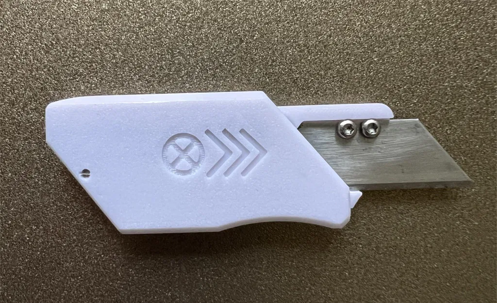 Dao gập fidget với lưỡi dao tiện ích từ nam châm - Image 1