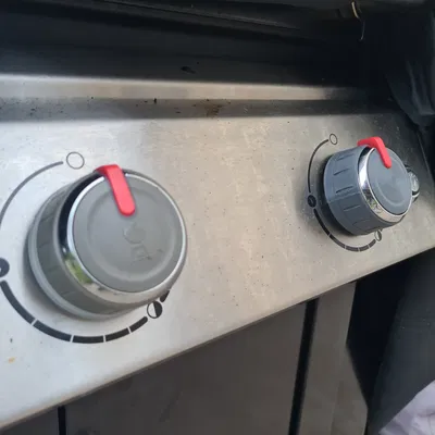 Nút điều khiển barbecue Weber với thiết kế chính xác