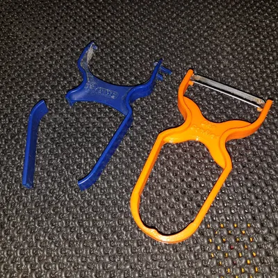 Máy gọt rau củ đơn giản