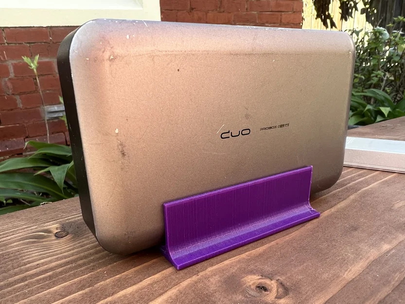 Giá đỡ đứng cho vỏ ProBox Duo USB C - Image 1