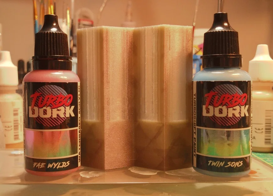 Giá đỡ sơn Turbo Dork cho chai sơn rộng - Image 1