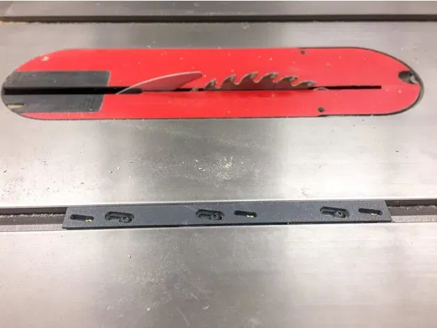 Hệ thống thanh hướng dẫn Zero Play cho máy cưa bàn - Image 1