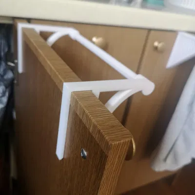 Giá treo khăn cửa bếp cho cửa sâu 20mm