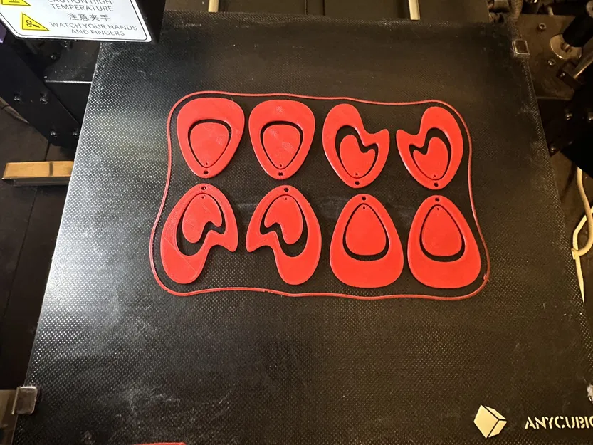 Bông tai rơi với chi tiết nội thất độc đáo - Image 3