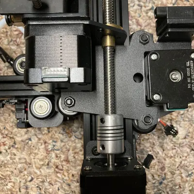 Máy cắt chai nhựa cộng đồng Recreator 3D