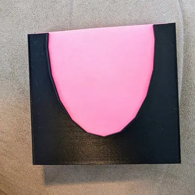 Giá đỡ ghi chú Post-It dạng tổ ong treo tường