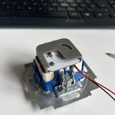 Công tắc đèn thông minh Ikea với nút tắt nhanh Tradfri