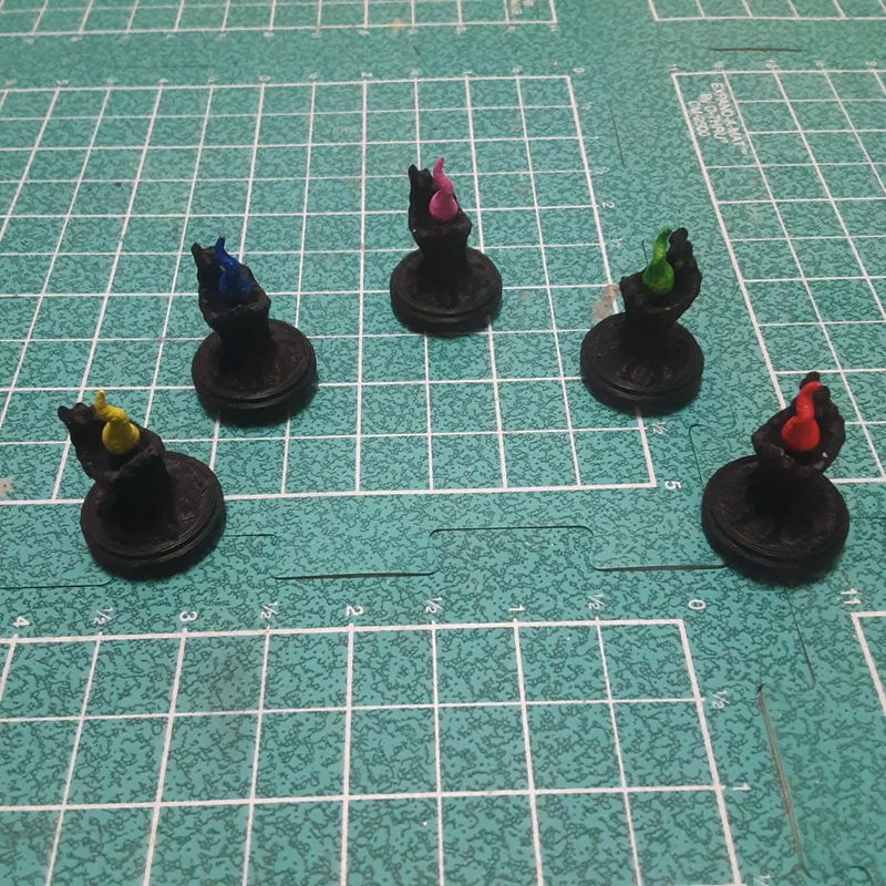 Meeple nến cho trò chơi The Night Cage trên Gameboard