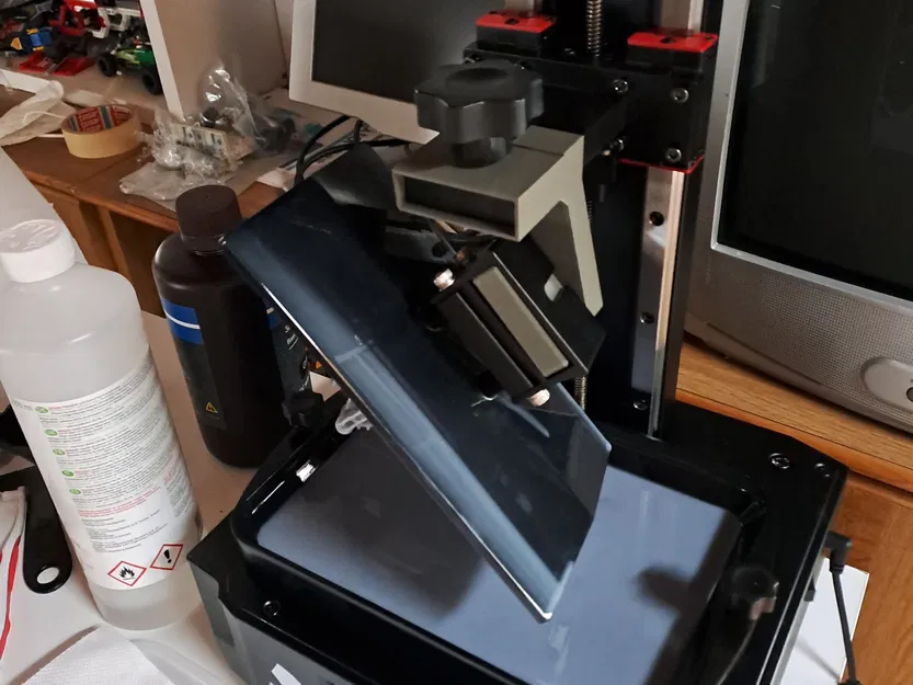 Giá đỡ thoát nhựa cho bàn in Anycubic Photon Mono X2 - Image 1