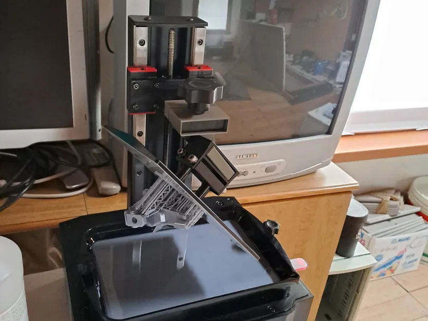 Giá đỡ thoát nhựa cho bàn in Anycubic Photon Mono X2 - Image 2