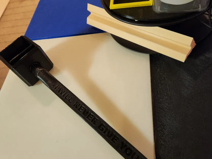 Dấu sách ma quái với máy in 3D thu nhỏ - Image 1