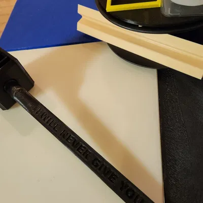 Dấu sách ma quái với máy in 3D thu nhỏ