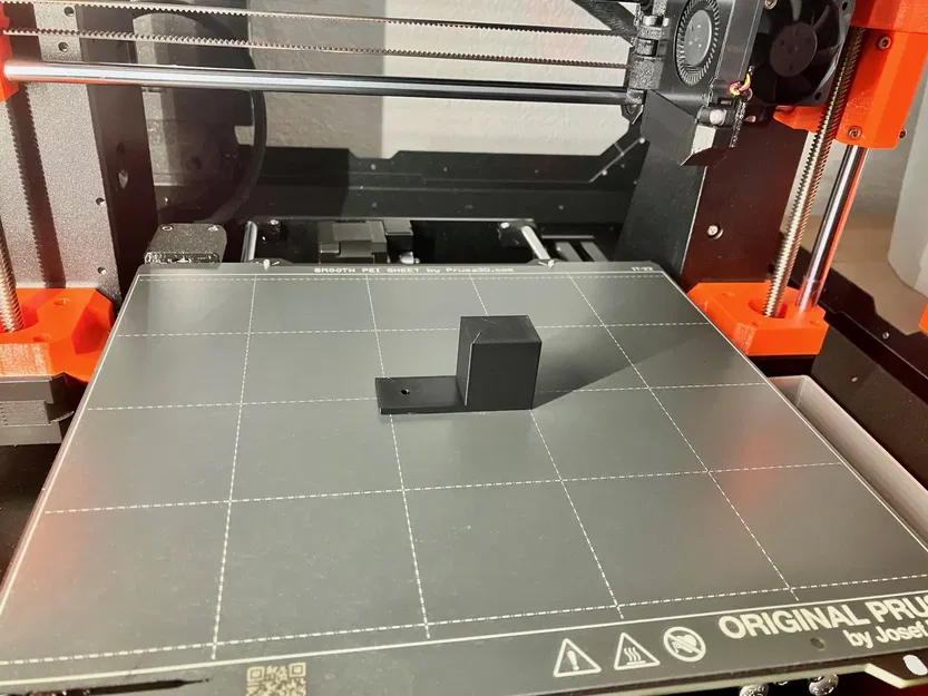 Giá đỡ không gian bàn làm việc gắn dưới mặt bàn - Image 1