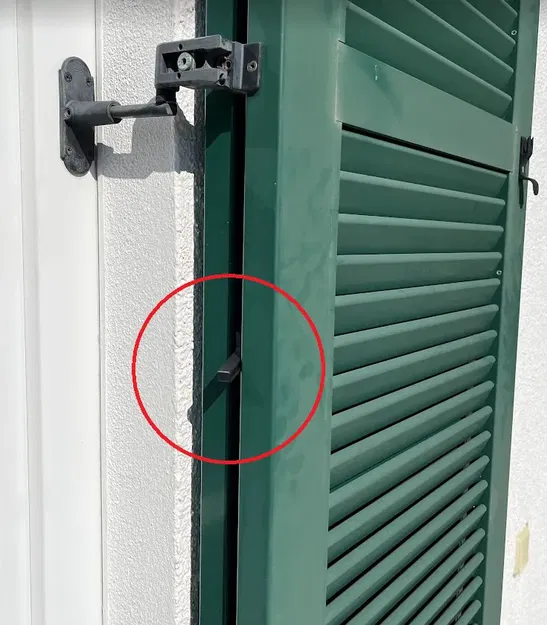 Nắp trung tâm cửa sổ Maco đã qua sử dụng hơn 20 năm - Image 2