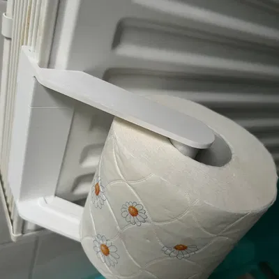 Giá đỡ cuộn giấy vệ sinh cho bức tường bên cạnh lò sưởi