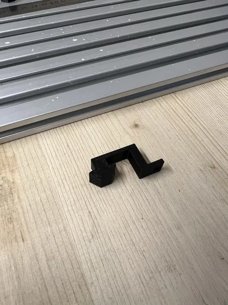 Giá đỡ cho tấm nhôm Nut 8 kích thước 16x160 - Image 2