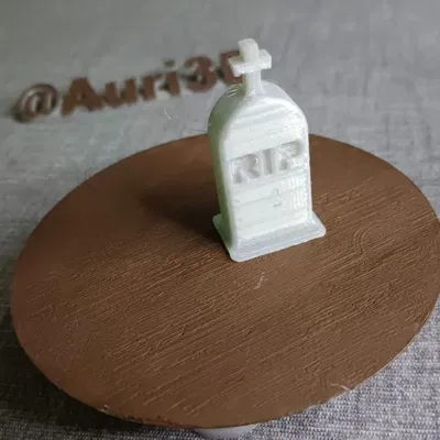 Bia mộ trang trí Halloween với thiết kế đáng sợ