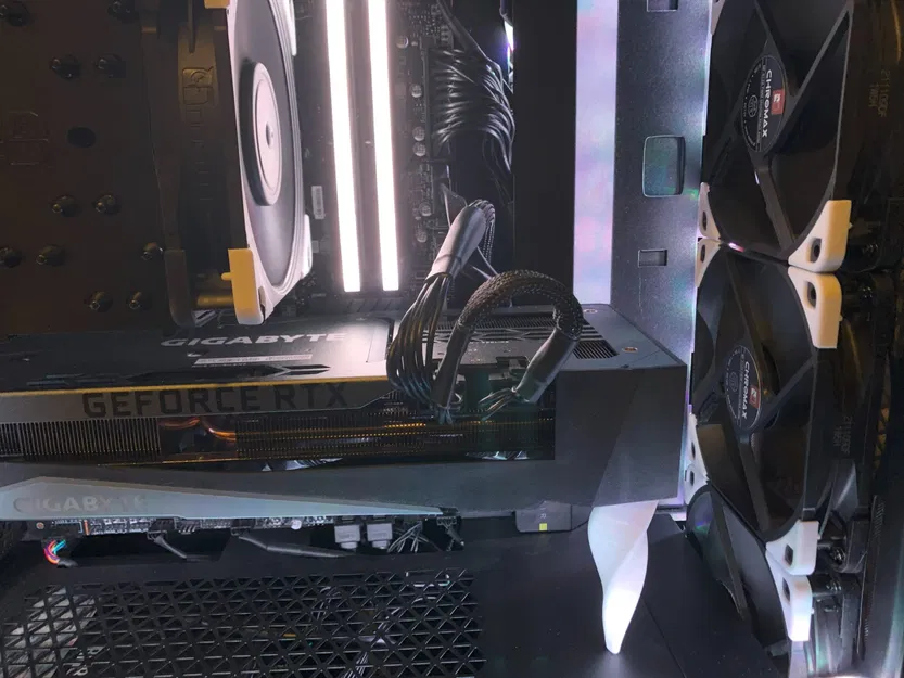 Giá đỡ GPU thiết kế tam giác xoắn cho Gigabyte 3080 Ti - Image 2