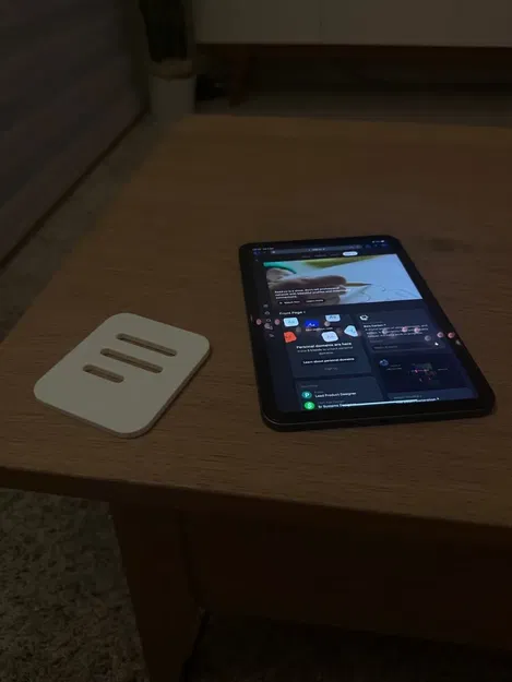 Đế ly có logo read.cv - Image 1