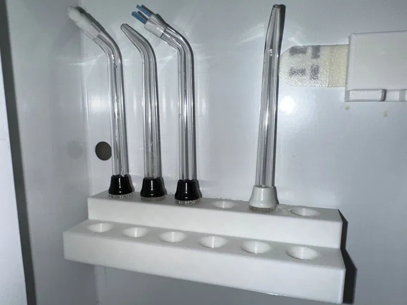 Giá đỡ 12 đầu vòi Waterpik cho gia đình - Image 1