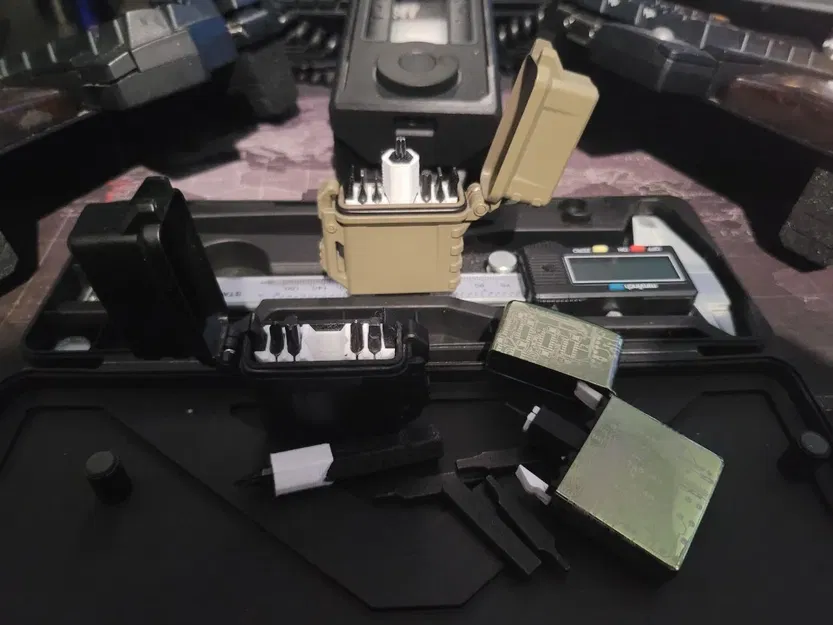 Bộ phụ kiện đầu bit và tua vít cho Zippo x Leatherman - Image 8