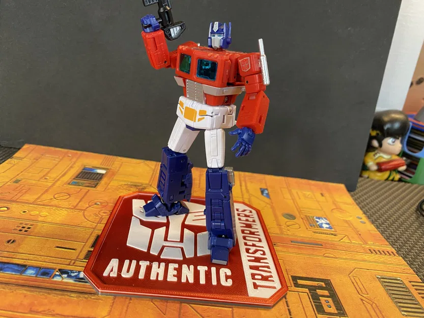 Đế ly Transformers với logo "Authentic" độc đáo - Image 4