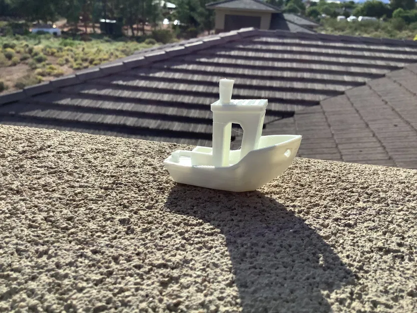 Băng ghế low poly phong cách nghệ thuật - Image 1