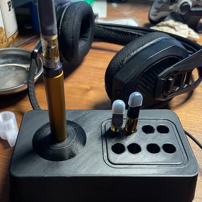 Giá đỡ và sạc pin Vessel Core vape