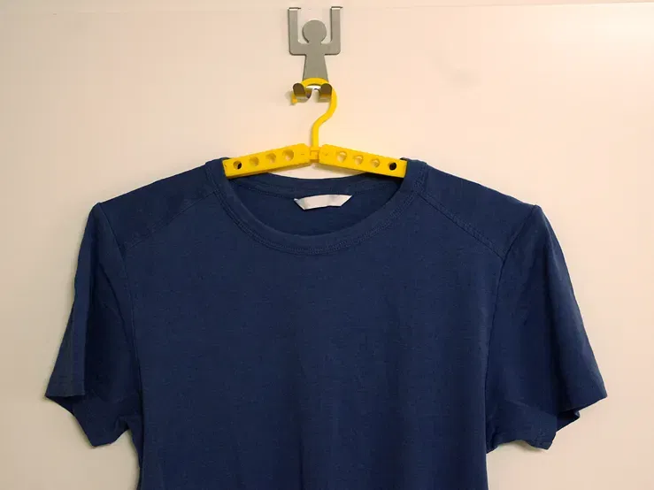 Móc treo áo khoác du lịch gập gọn nhẹ 37 gram - Image 2