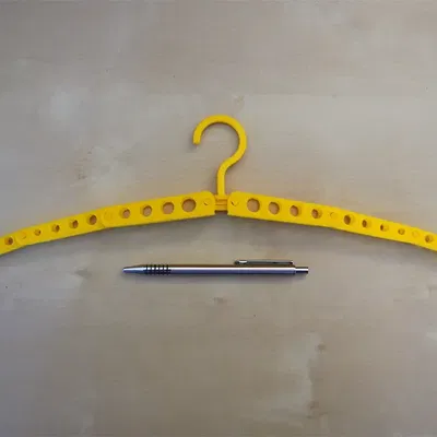 Móc treo áo khoác du lịch gập gọn nhẹ 37 gram