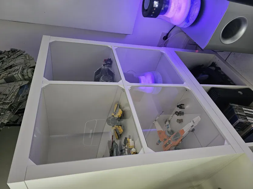 Giá đỡ Plexiglass cho ngăn Kallax với nam châm - Image 1