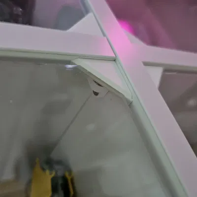 Giá đỡ Plexiglass cho ngăn Kallax với nam châm