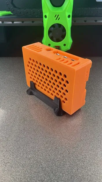 Vỏ case cho Raspberry Pi 4 với tản nhiệt và quạt Geekworm - Image 1