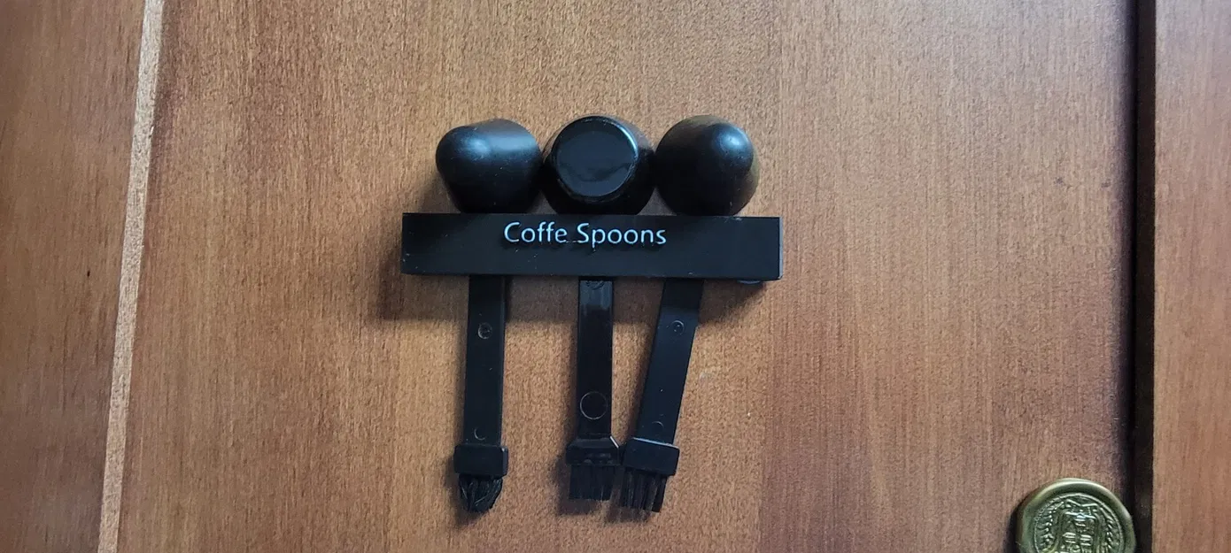 Giá đỡ thìa đo cà phê gắn cửa tủ bếp - Image 1