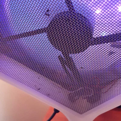 Bẫy muỗi bằng đèn LED UV không hóa chất