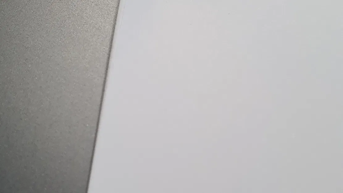 Kẹp giấy đơn giản và hiệu quả cho văn phòng - Image 1