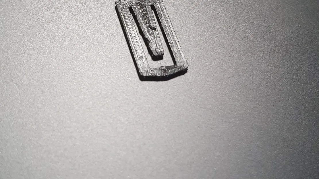 Kẹp giấy đơn giản và hiệu quả cho văn phòng - Image 2