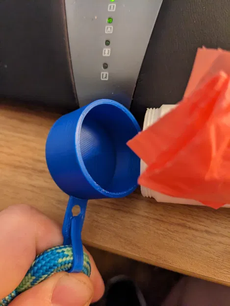 Máy phát túi phân cho chó với kẹp khóa và ngăn bí mật nhỏ - Image 3