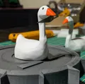 Mô hình ngỗng không chân trong trò chơi Ngỗng Không Tên - Thumbnail 1