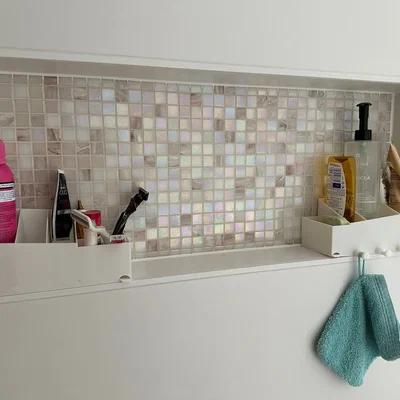 Giá đỡ tổ chức đồ dùng tắm vòi sen